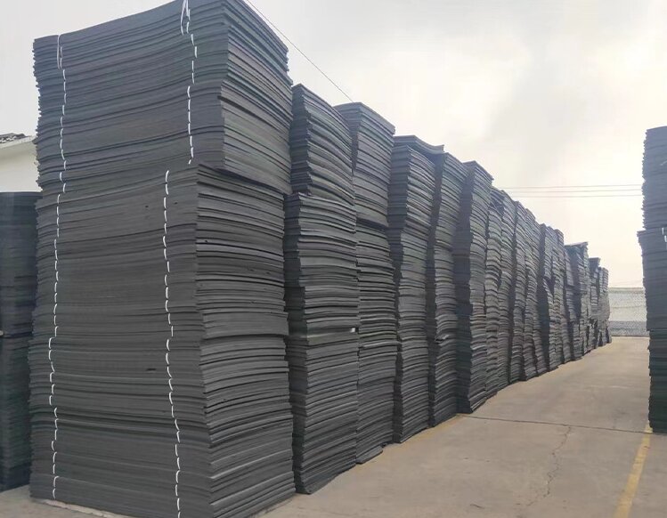 L-600粗氣孔閉孔泡沫板/發(fā)泡板/泡棉